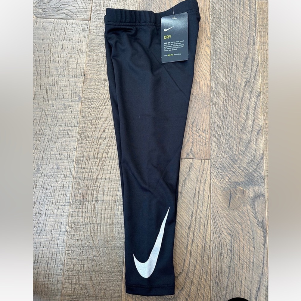 Nike Little Girl Ankle Leggings - Picture 1 of 1